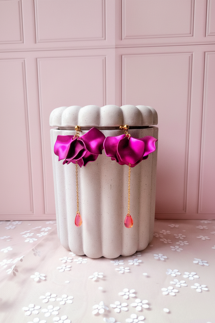 Boucles pétales fuchsia chaîne goutte rose