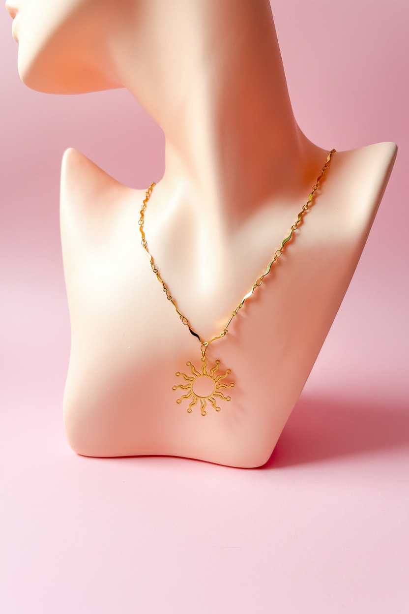 Collier étoile 2 fond rose poudré